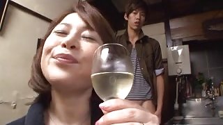 Japanese cougar sucks dick and gets a facial